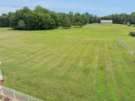 5932 Clarksville Pike Joelton TN 37080
