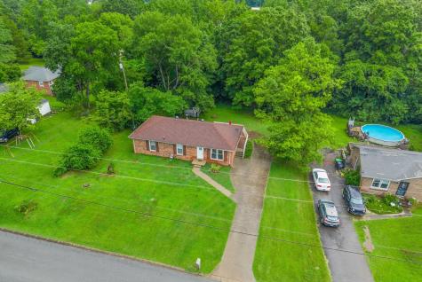 305 Barry Drive Clarksville TN 37040