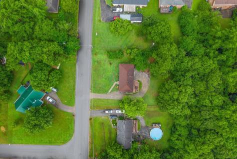 305 Barry Drive Clarksville TN 37040