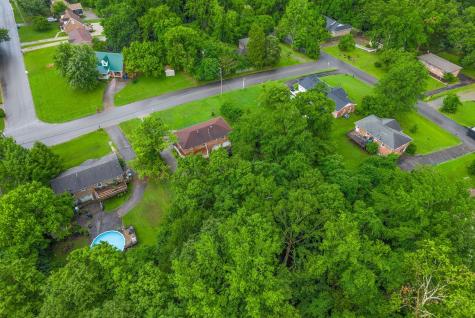 305 Barry Drive Clarksville TN 37040
