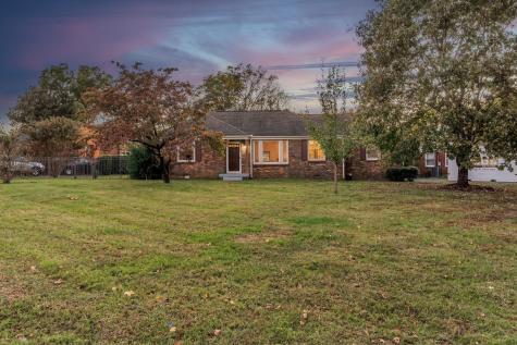 2205 Crestline Drive Nashville TN 37214