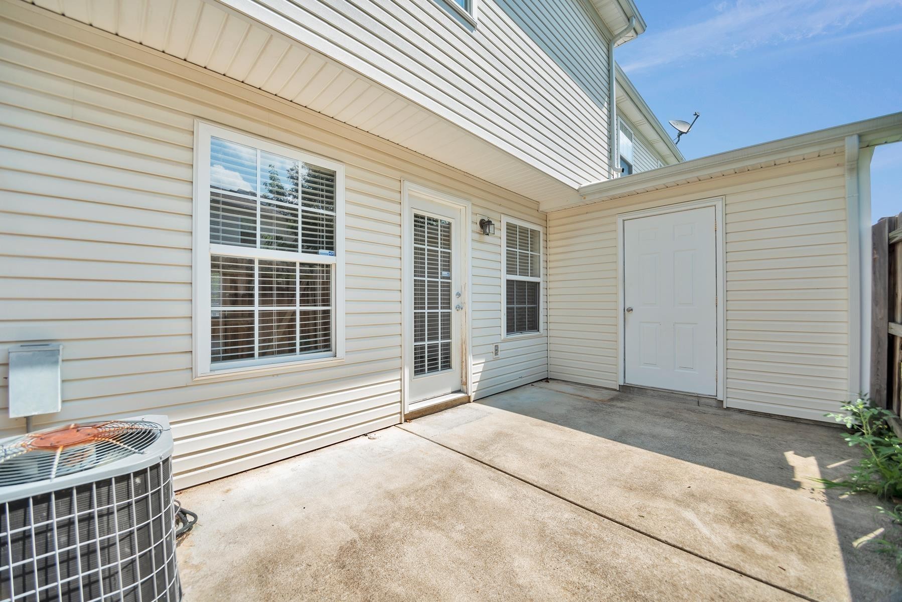 2505 Comanche Way Murfreesboro TN 37128