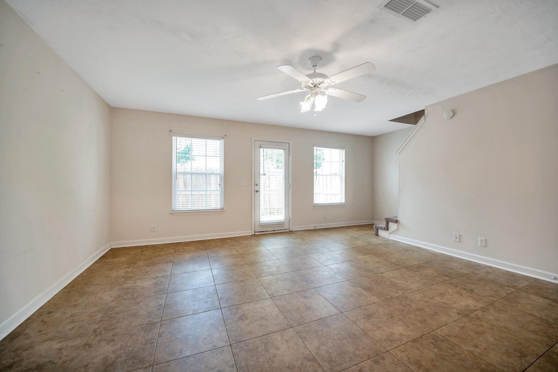 2505 Comanche Way Murfreesboro TN 37128