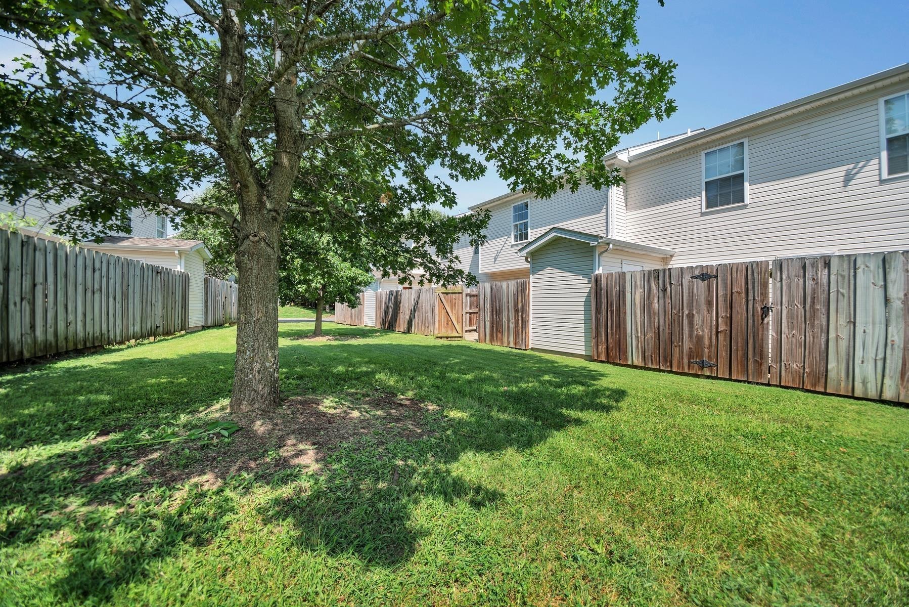 2505 Comanche Way Murfreesboro TN 37128