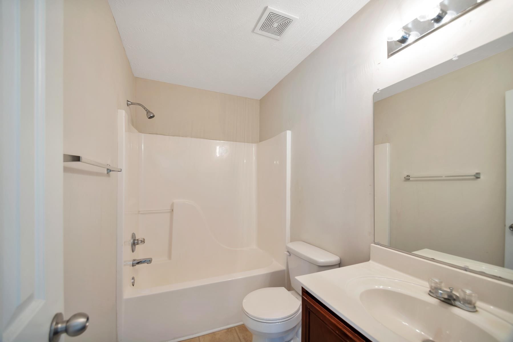 2505 Comanche Way Murfreesboro TN 37128