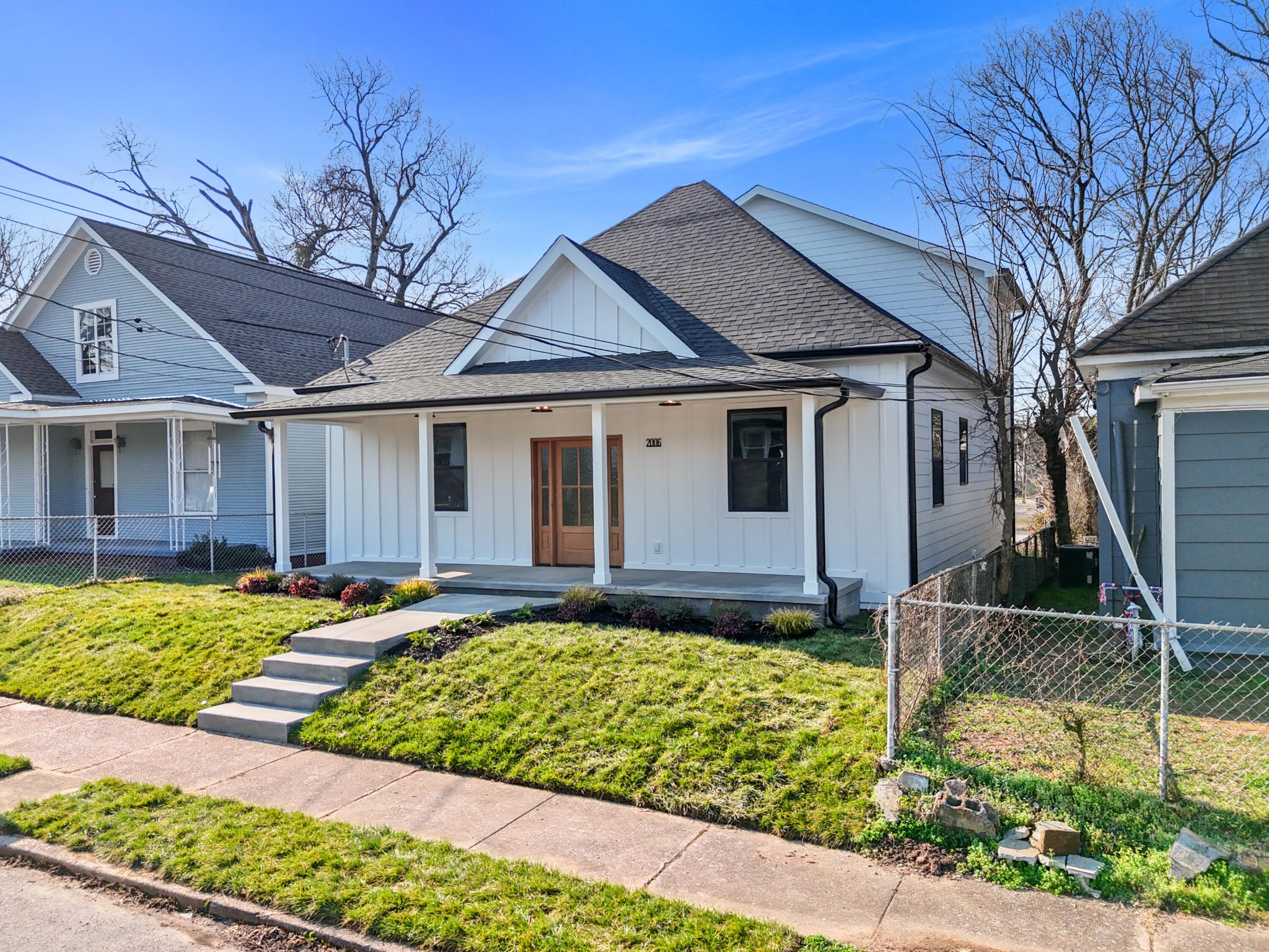 2006 E 12th Street Chattanooga TN 37404