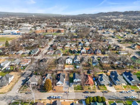 2006 E 12th Street Chattanooga TN 37404