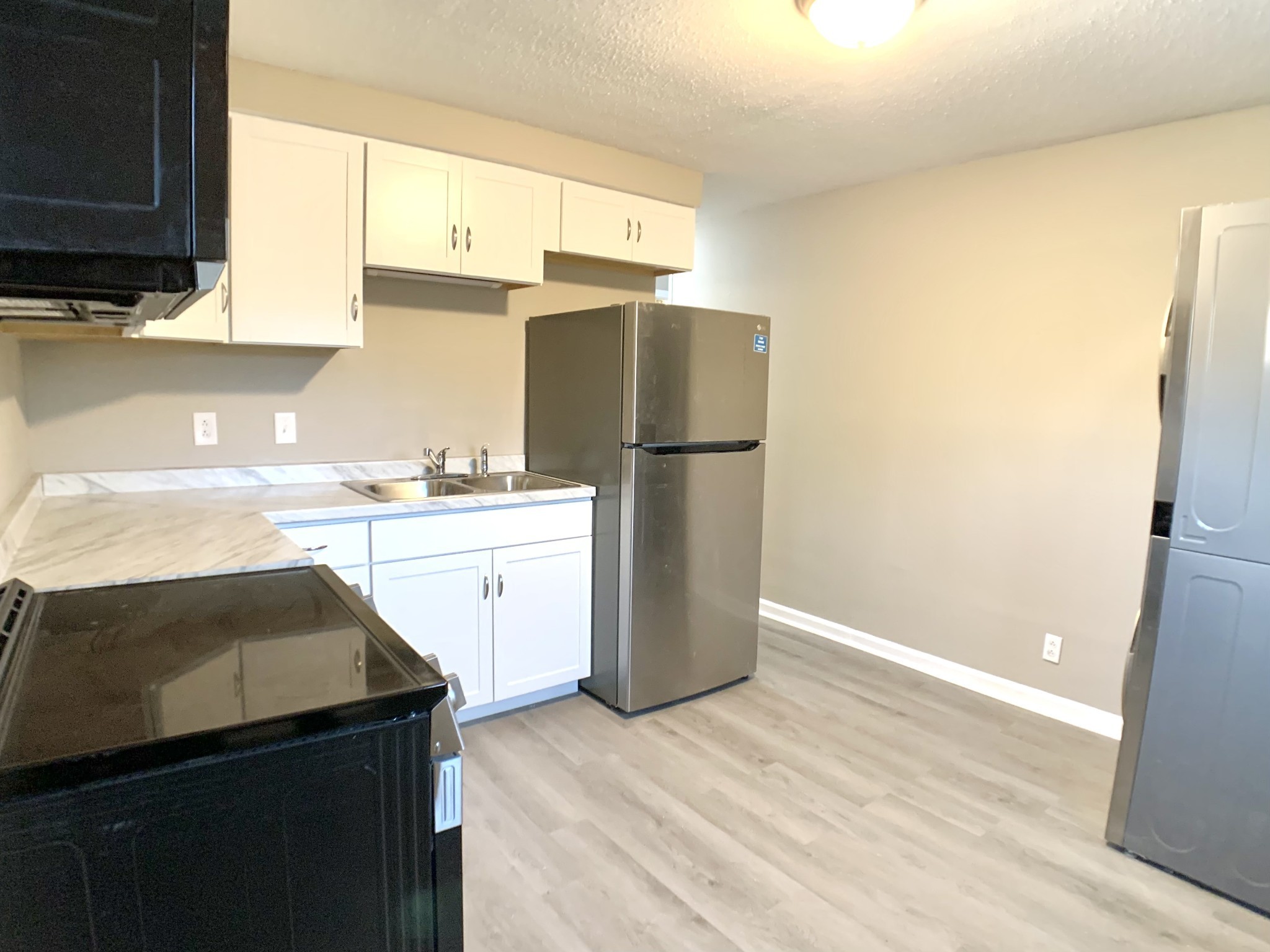 1091/2 Watts Court Clarksville TN 37043