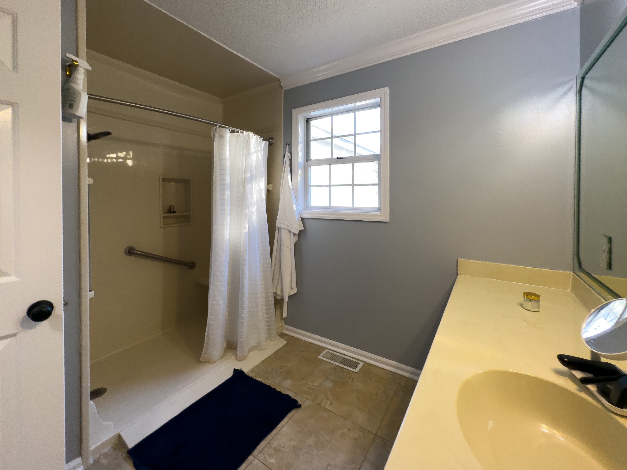 211 Woodland Drive Shelbyville TN 37160