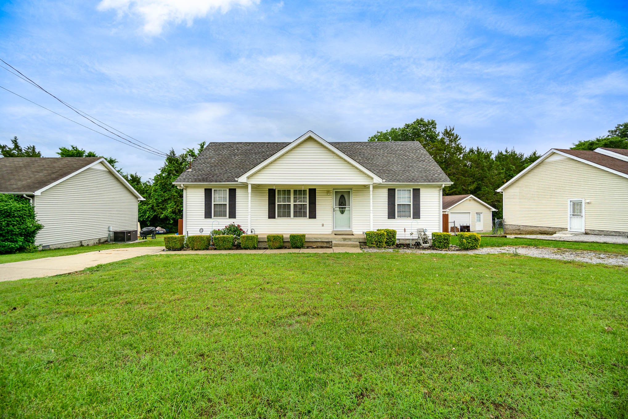323 Center Street La Vergne TN 37086