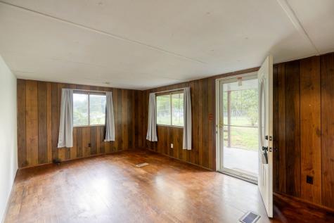 1061 Northfork Dr, W Ashland City TN 37015