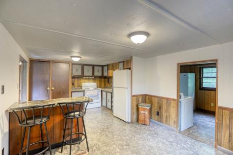 1061 Northfork Dr, W Ashland City TN 37015