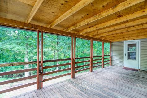 1061 Northfork Dr, W Ashland City TN 37015