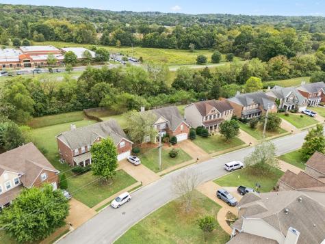 3009 Cairns Dr, W Mount Juliet TN 37122