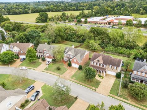 3009 Cairns Dr, W Mount Juliet TN 37122