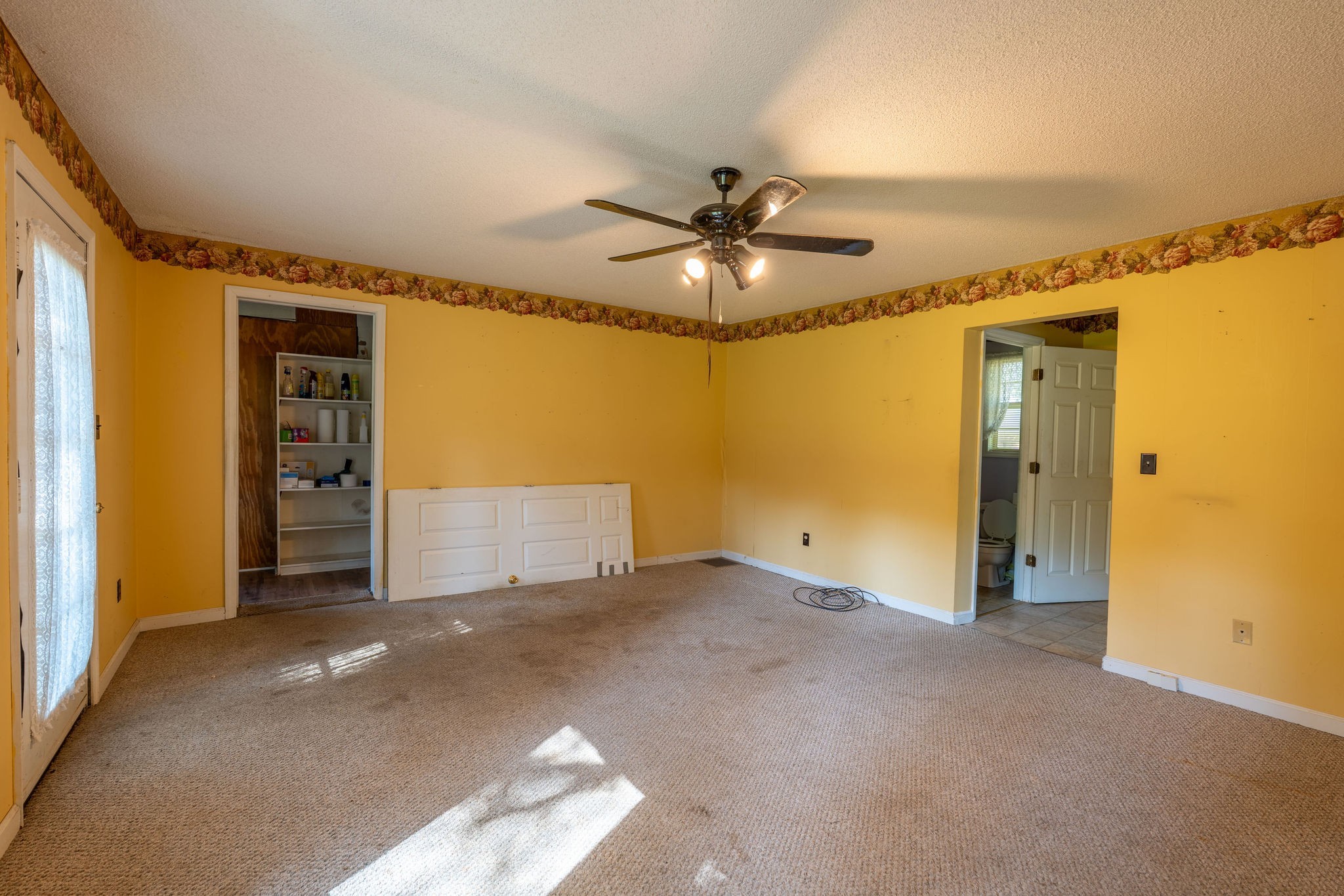 2010 W Gaines Street Lawrenceburg TN 38464