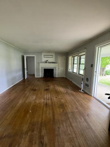 713 Cumberland St, E Cowan TN 37318