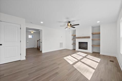 681 S Forest Brook Court Clarksville TN 37042