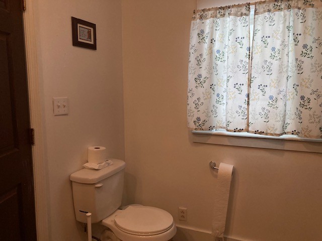 211 S Mulberry Street Cornersville TN 37047