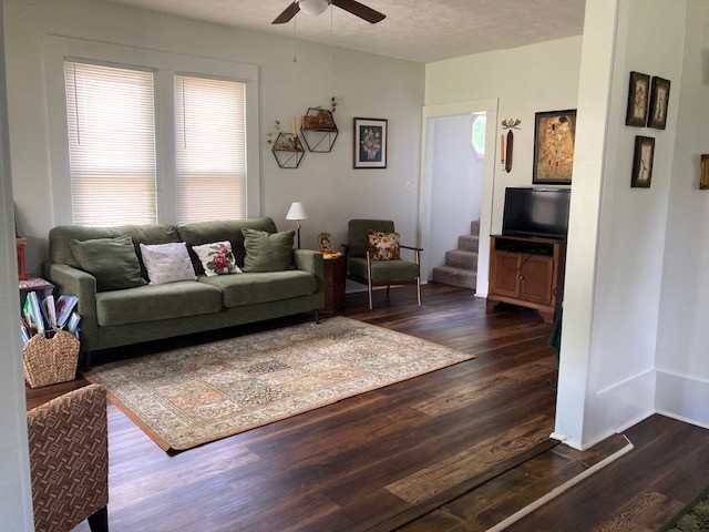 211 S Mulberry Street Cornersville TN 37047