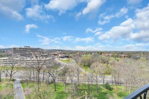 4215 Harding Pike Nashville TN 37205