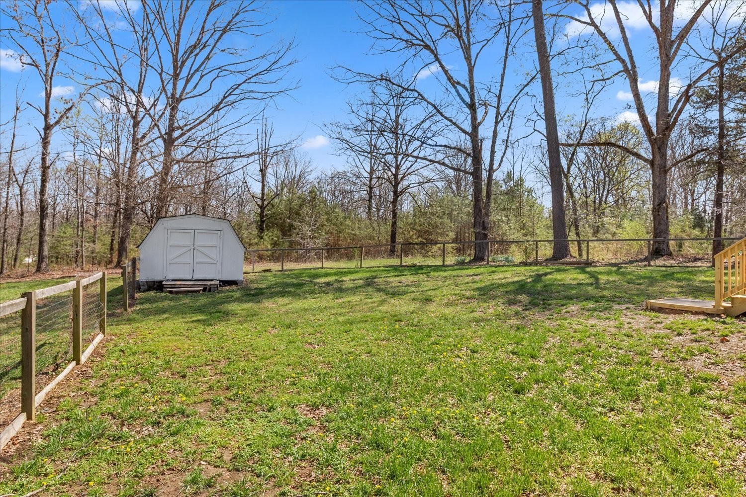 2540 Grays Bend Road Centerville TN 37033