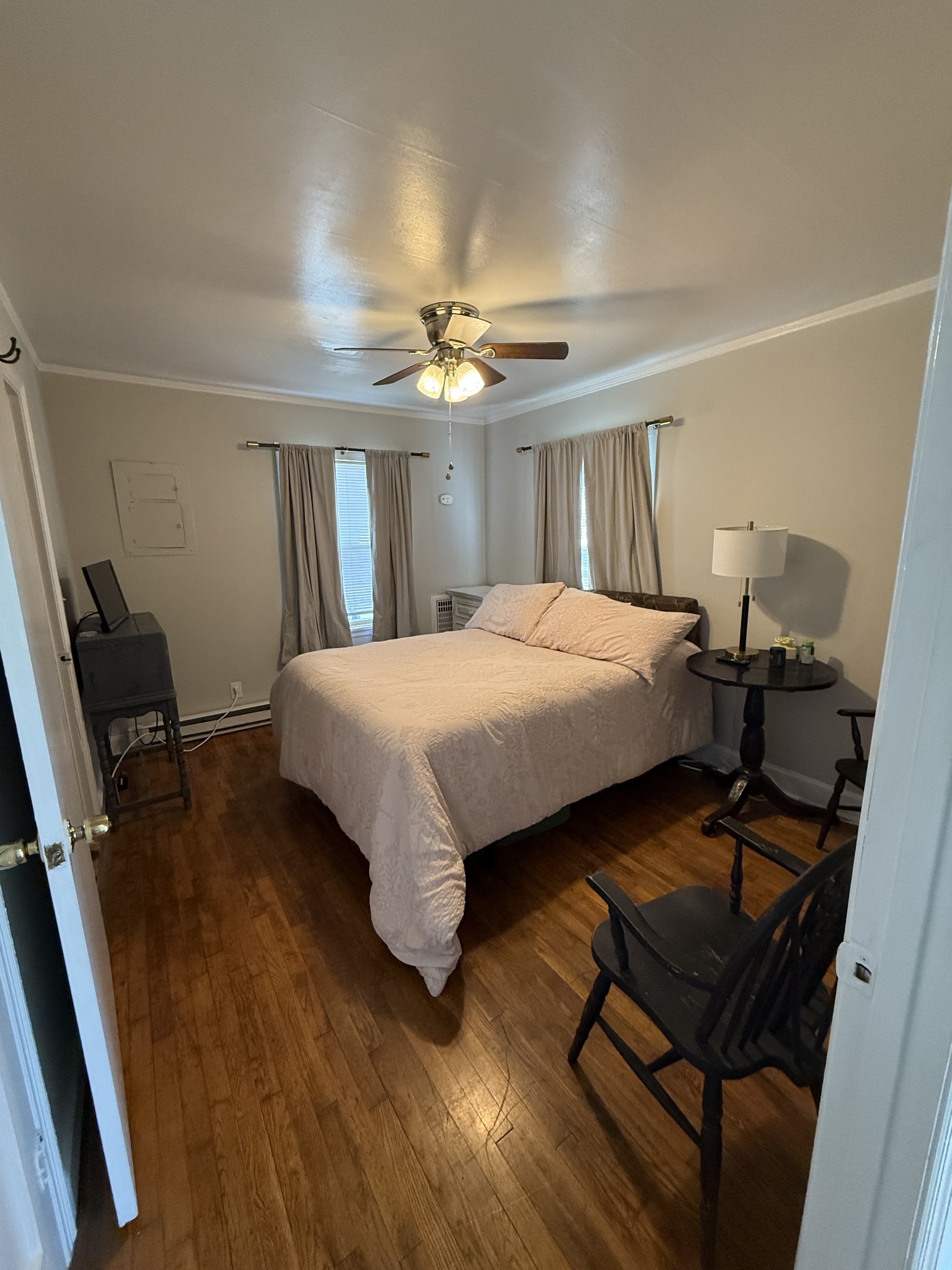 513A N Main Street Dickson TN 37055