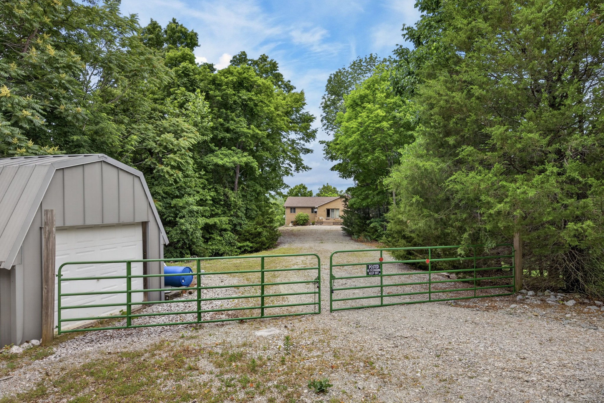 241 Hidden Cove Lane Allons TN 38541