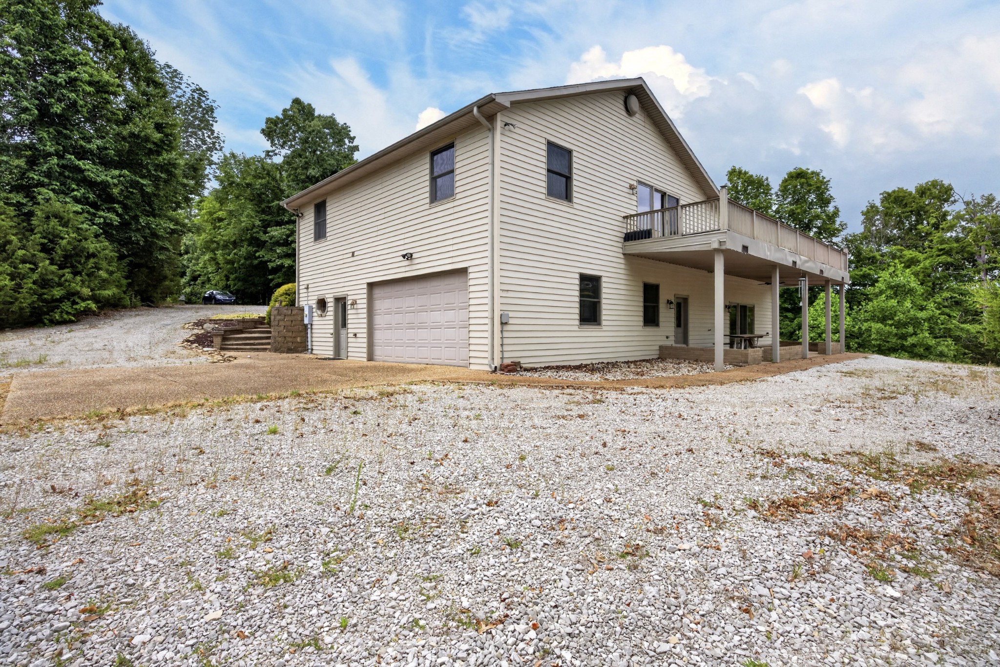 241 Hidden Cove Lane Allons TN 38541