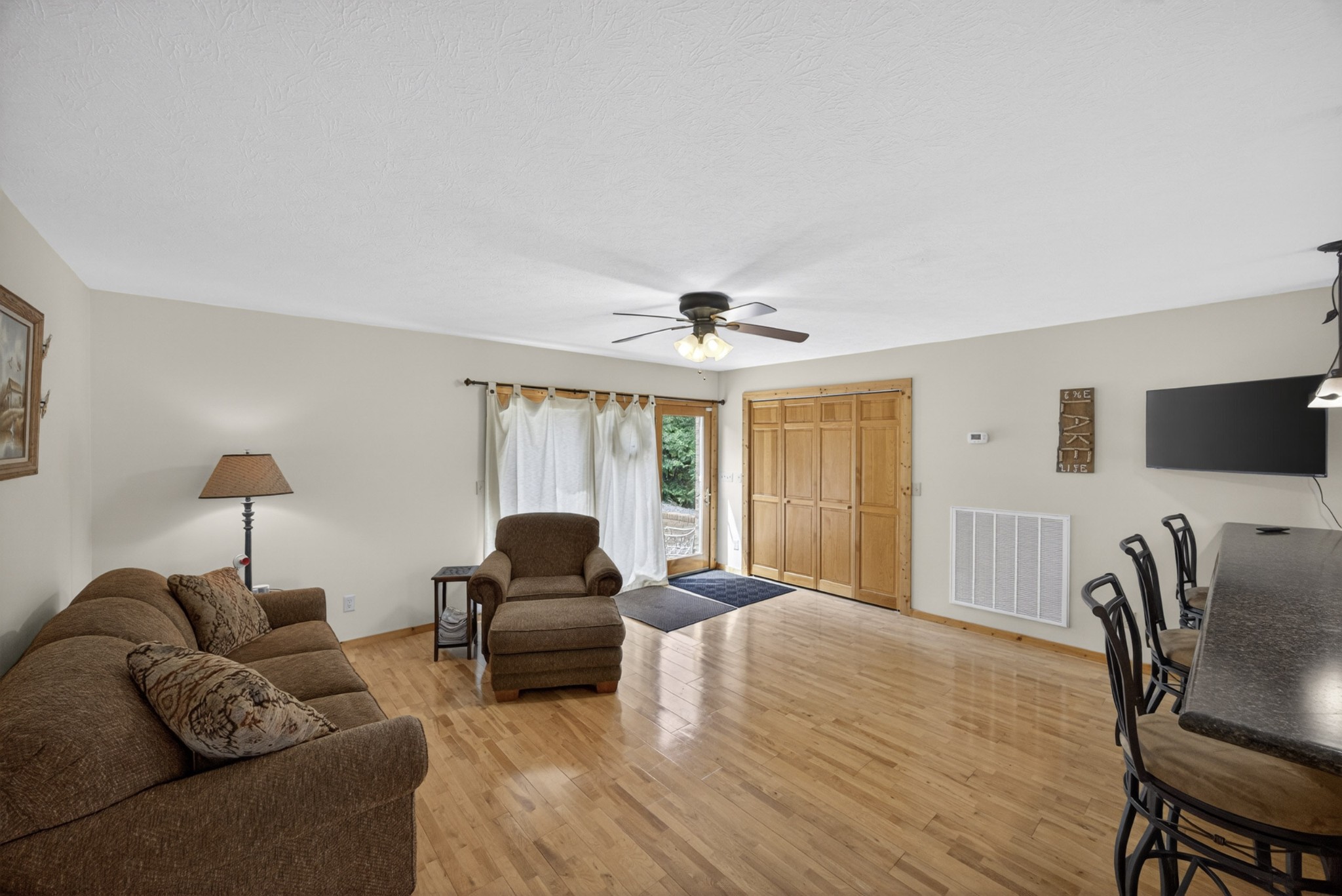 241 Hidden Cove Lane Allons TN 38541