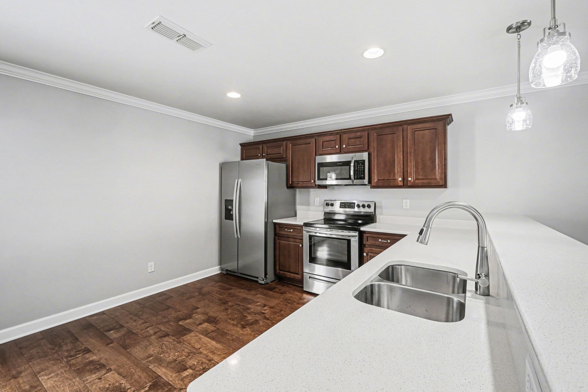 2506 Main Street, E Murfreesboro TN 37127