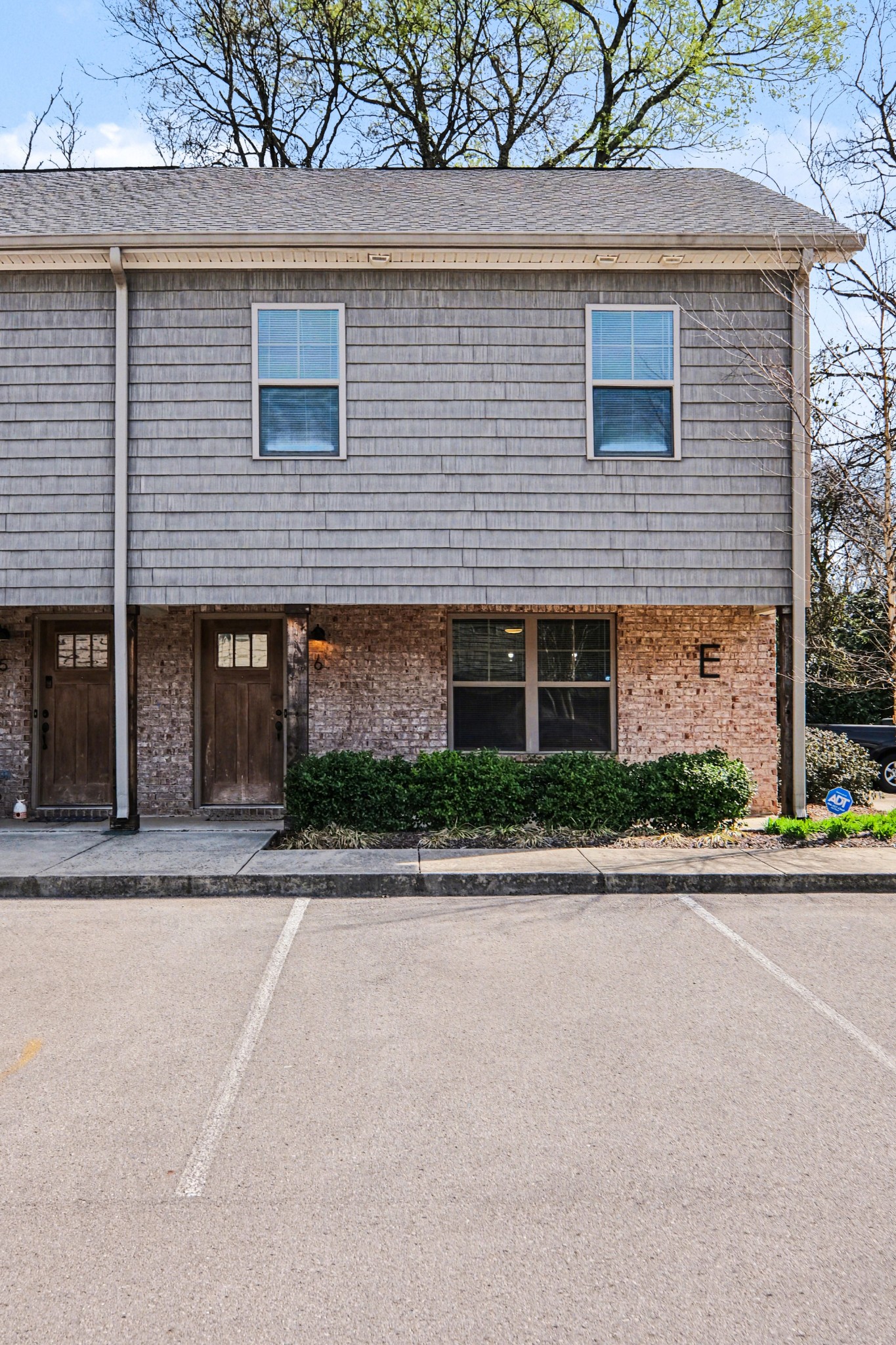2506 Main Street, E Murfreesboro TN 37127