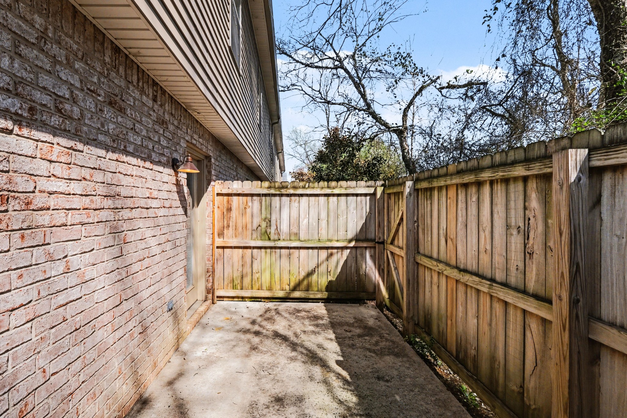 2506 Main Street, E Murfreesboro TN 37127