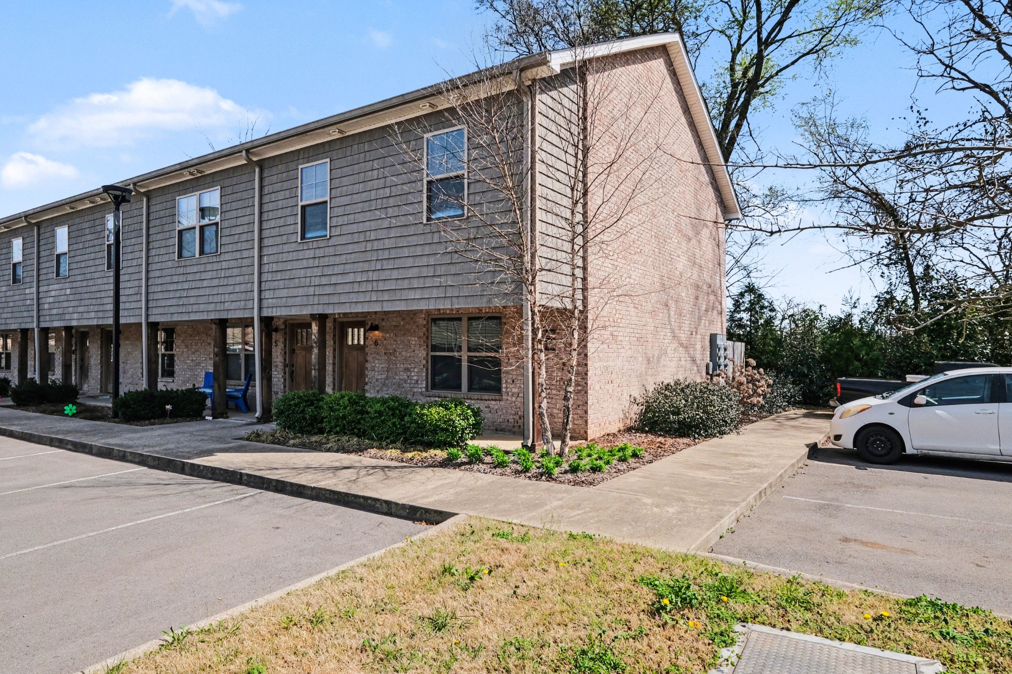 2506 Main Street, E Murfreesboro TN 37127