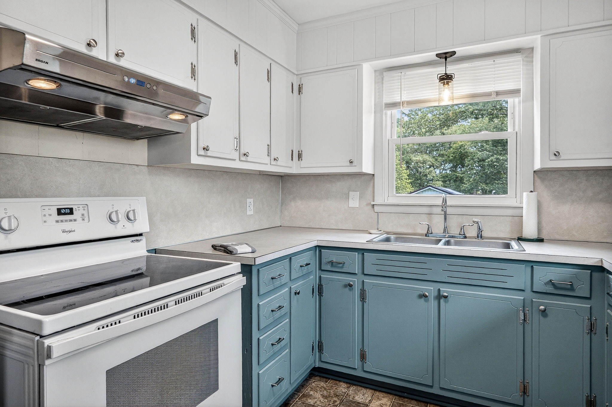 541 Cooper Street Smithville TN 37166