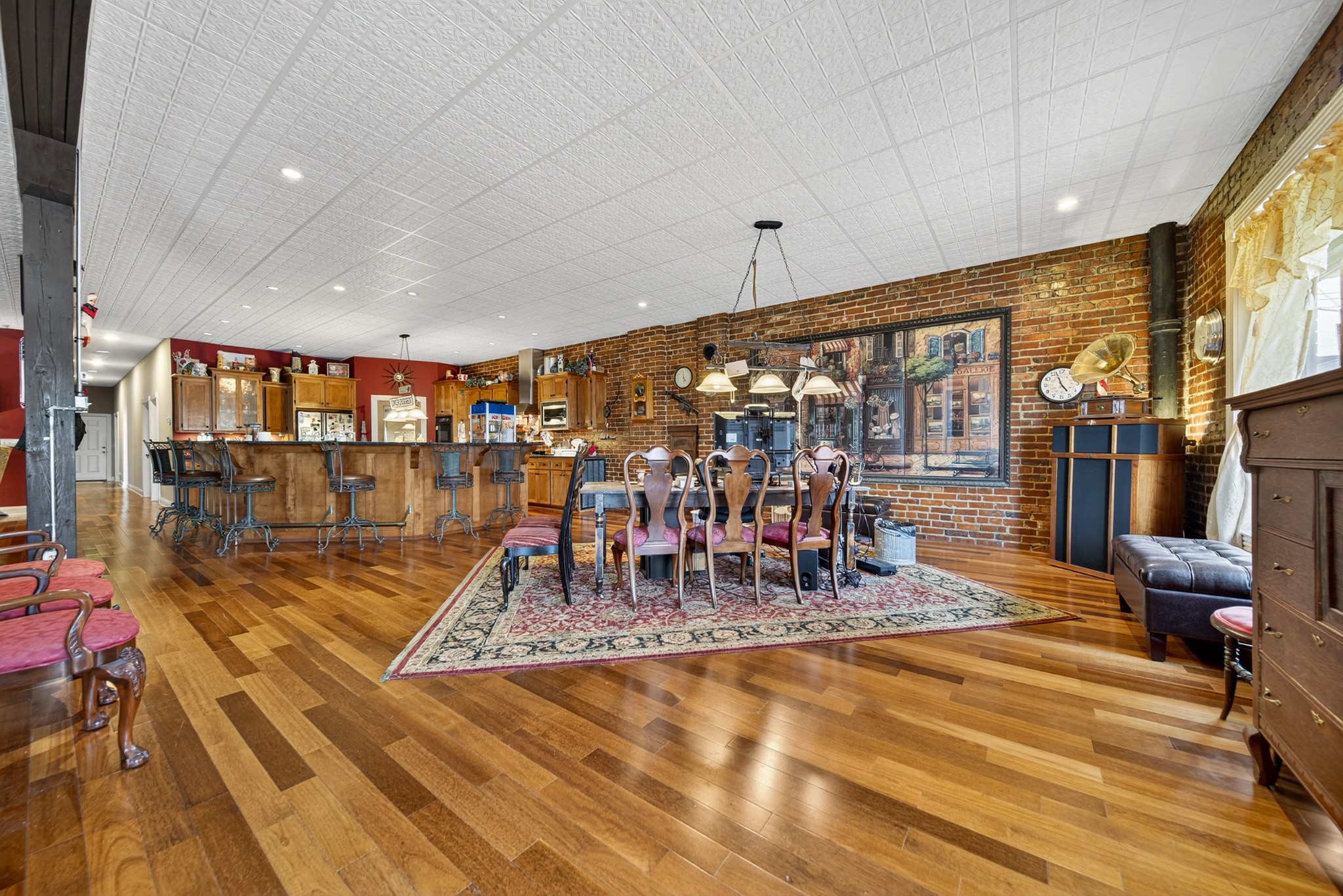 109 7th Ave, E Springfield TN 37172