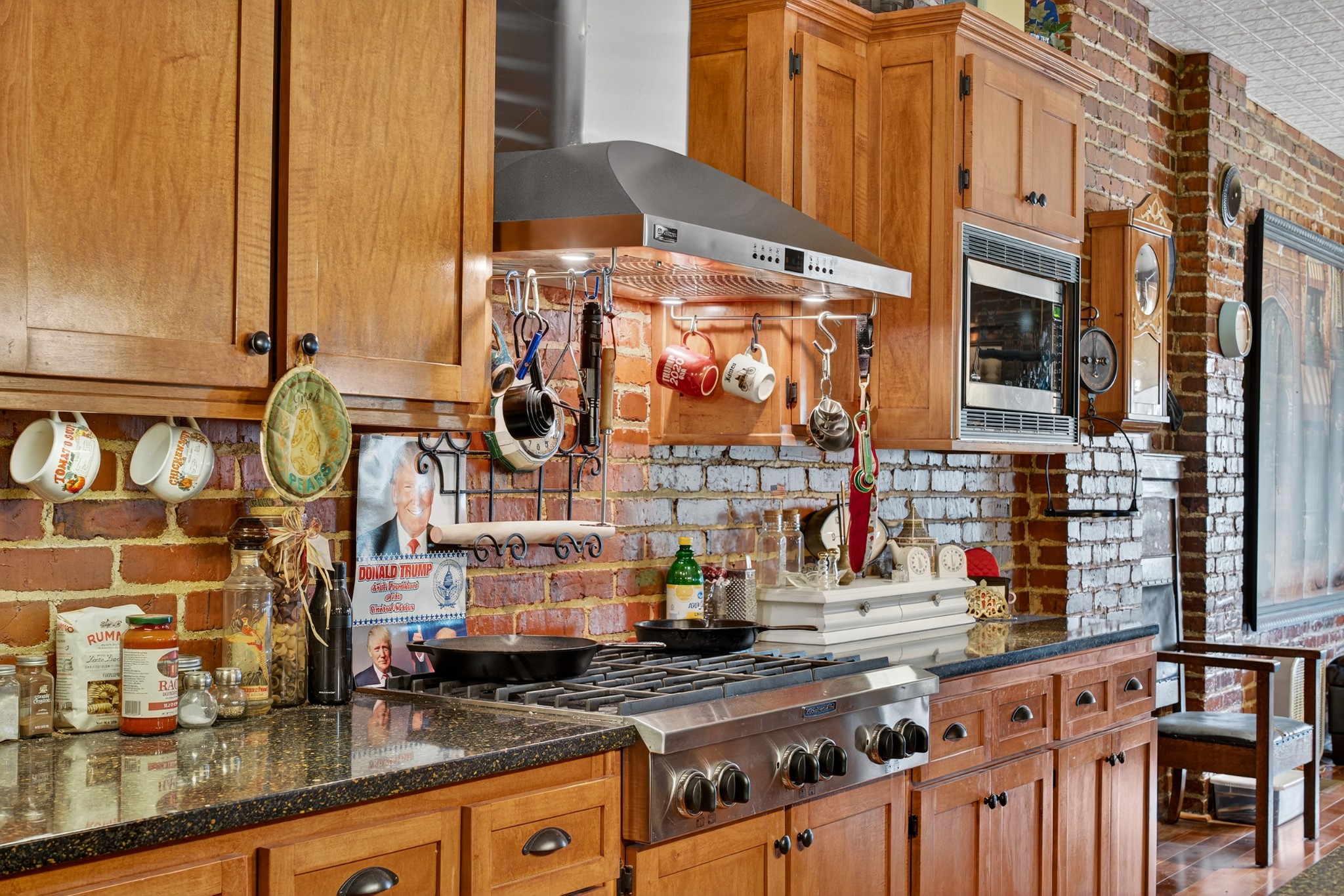 109 7th Ave, E Springfield TN 37172