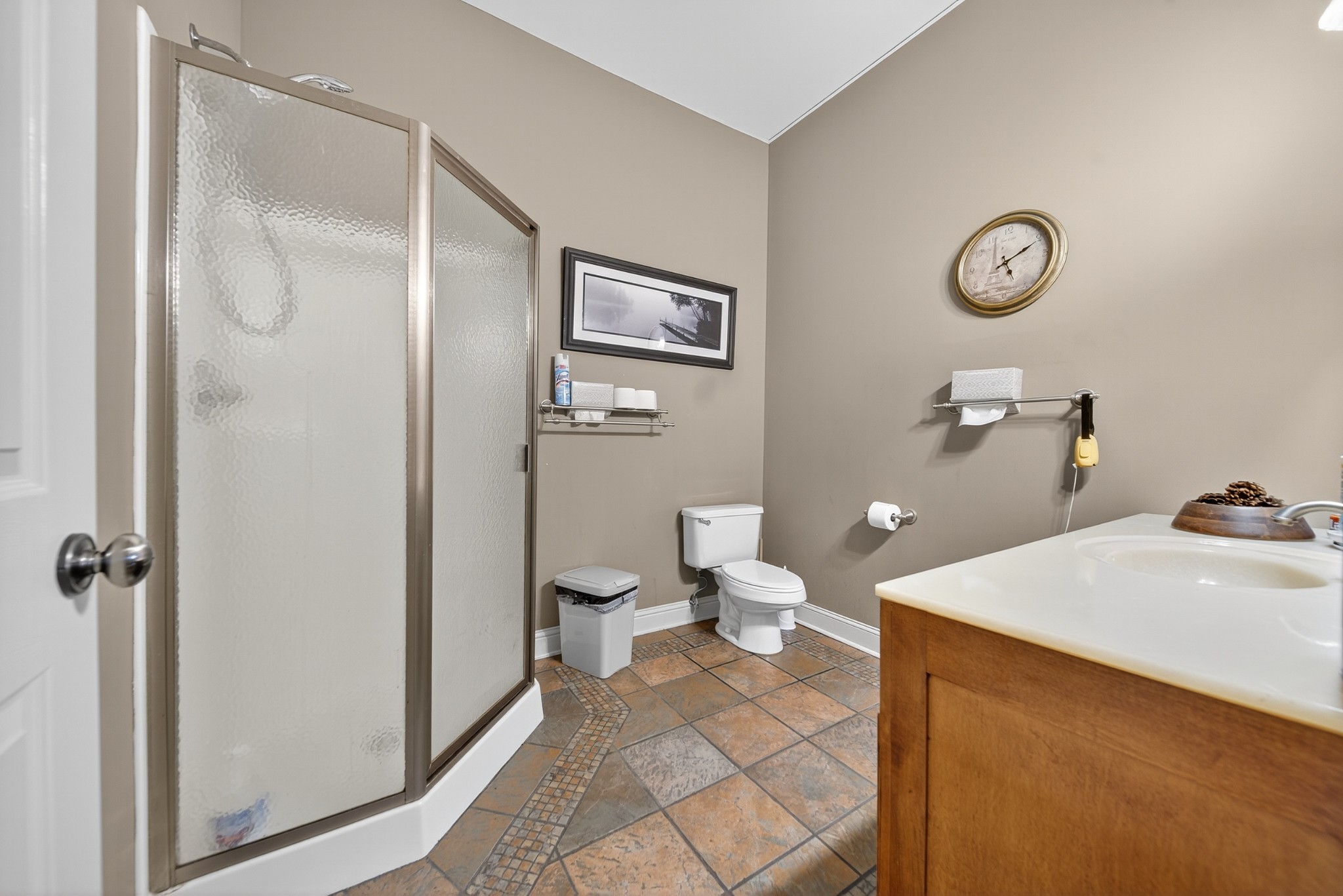 109 7th Ave, E Springfield TN 37172