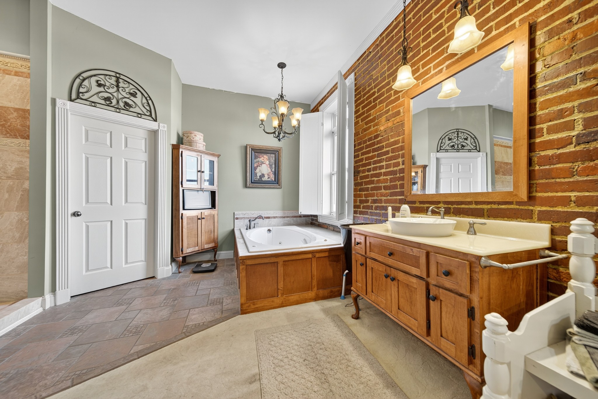 109 7th Ave, E Springfield TN 37172