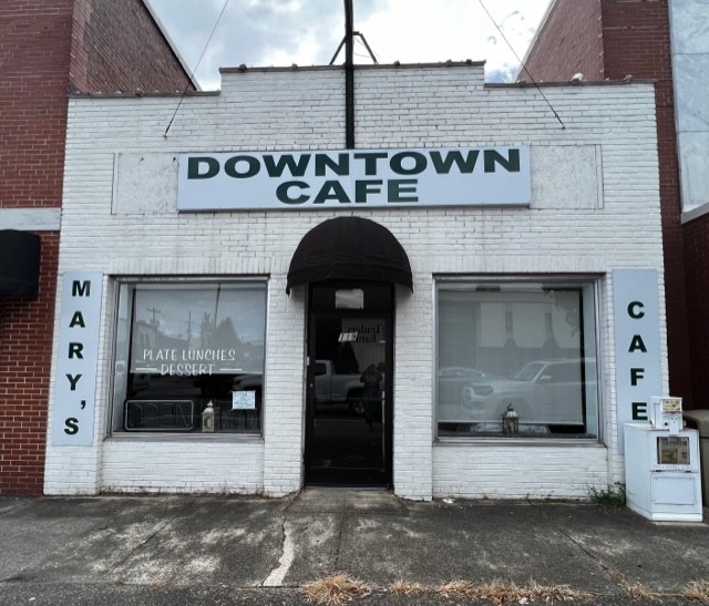 119 N Jackson Street Tullahoma TN 37388