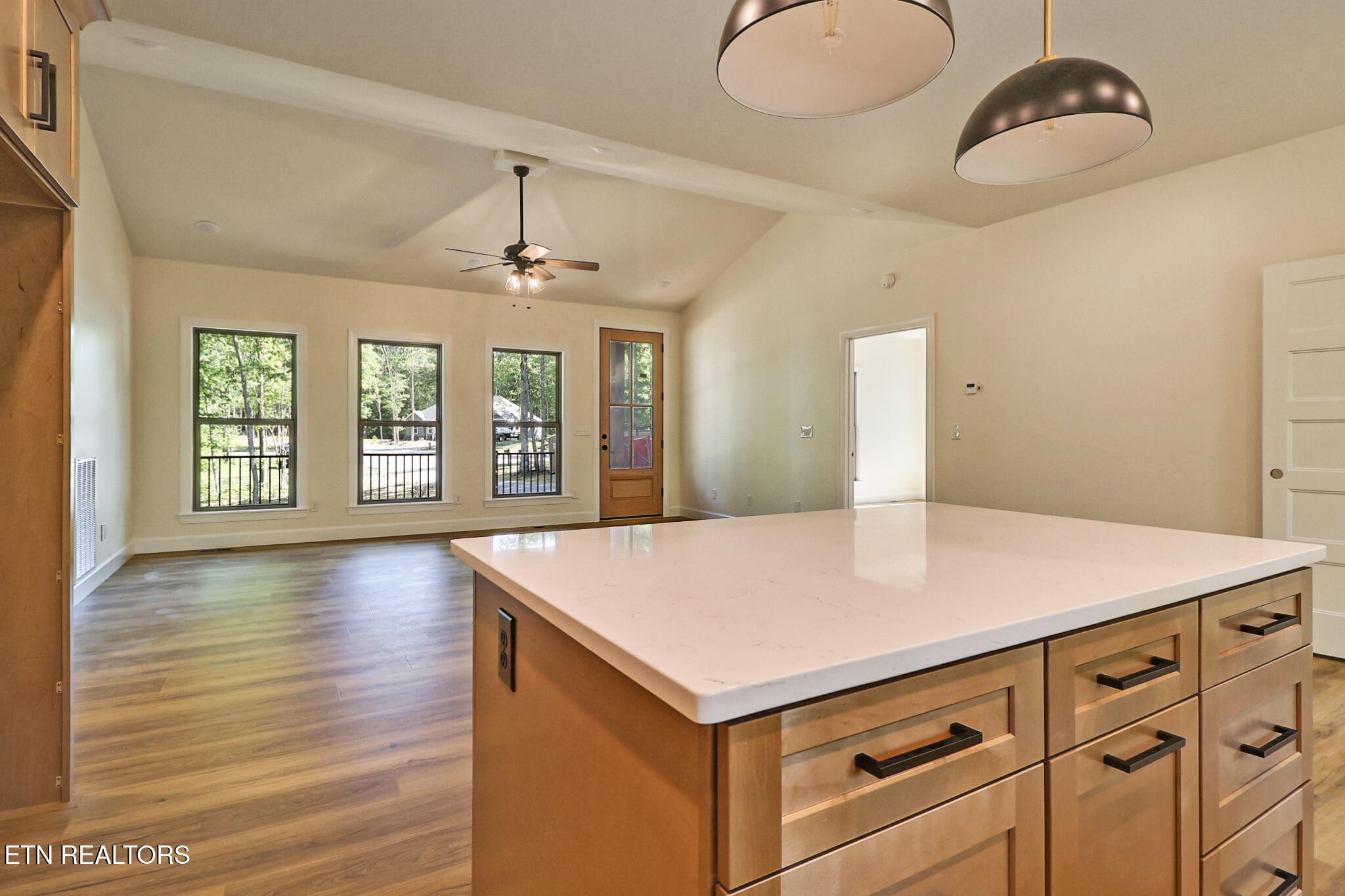 210 Creekview Court Jamestown TN 38556