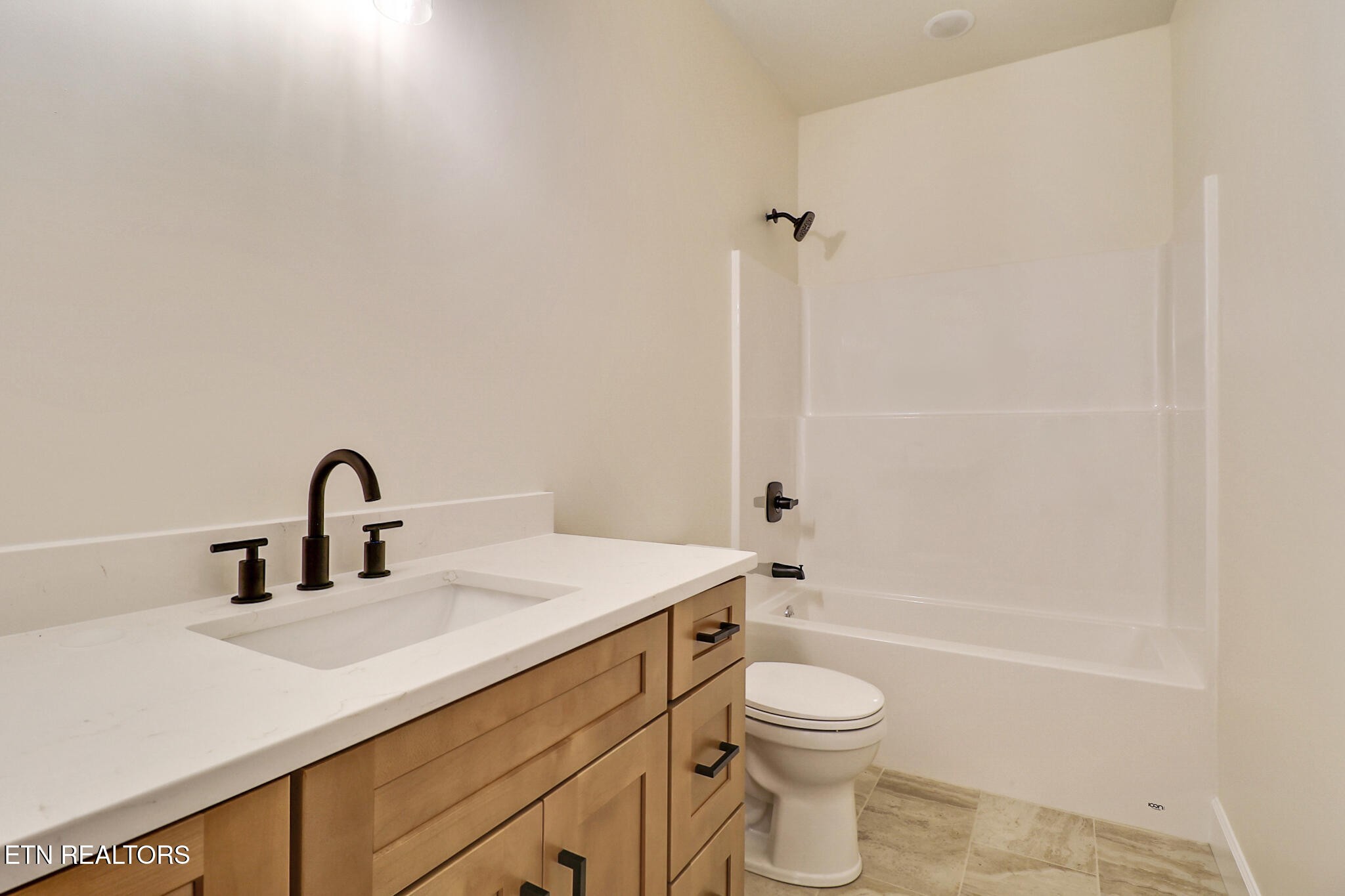 210 Creekview Court Jamestown TN 38556