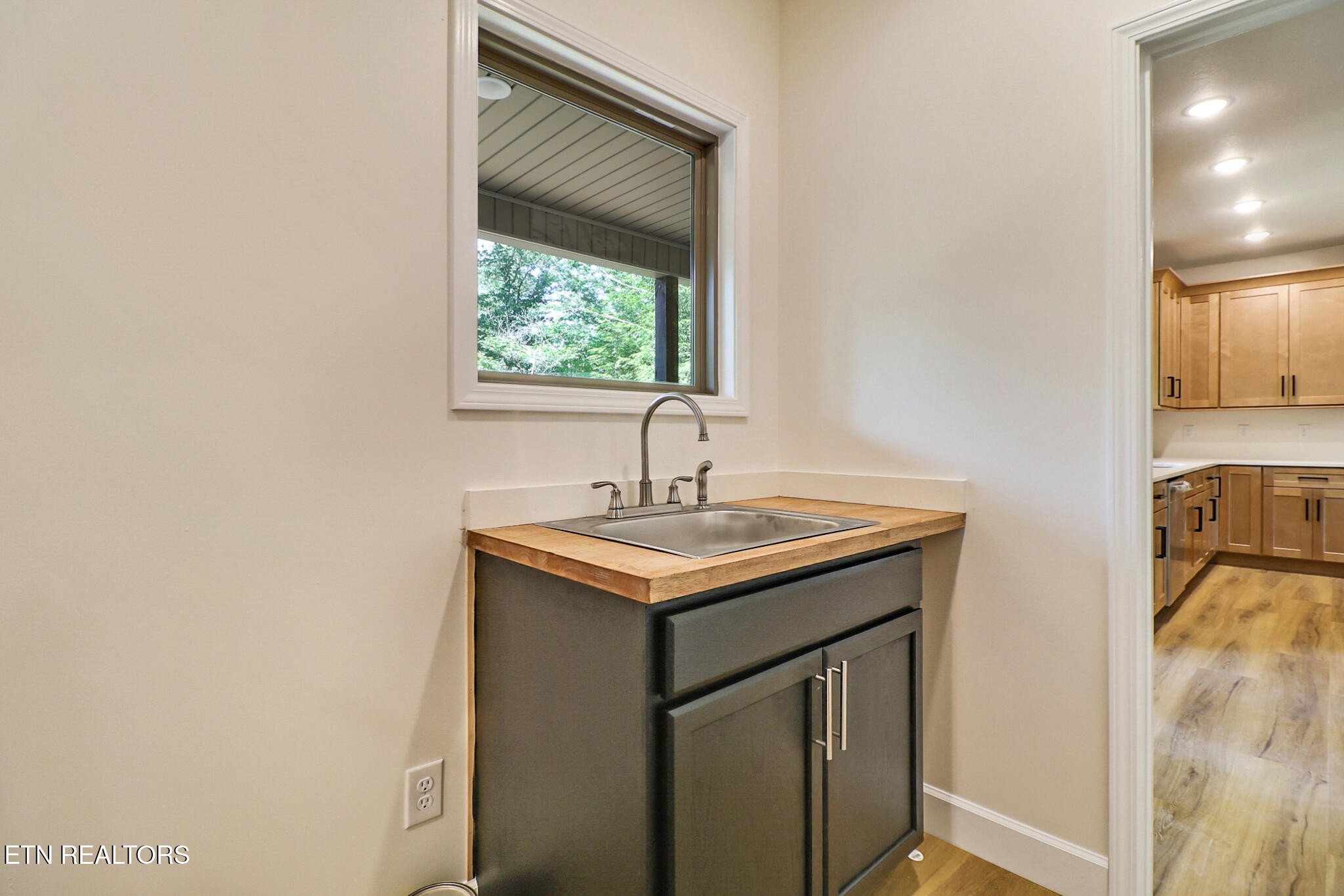 210 Creekview Court Jamestown TN 38556