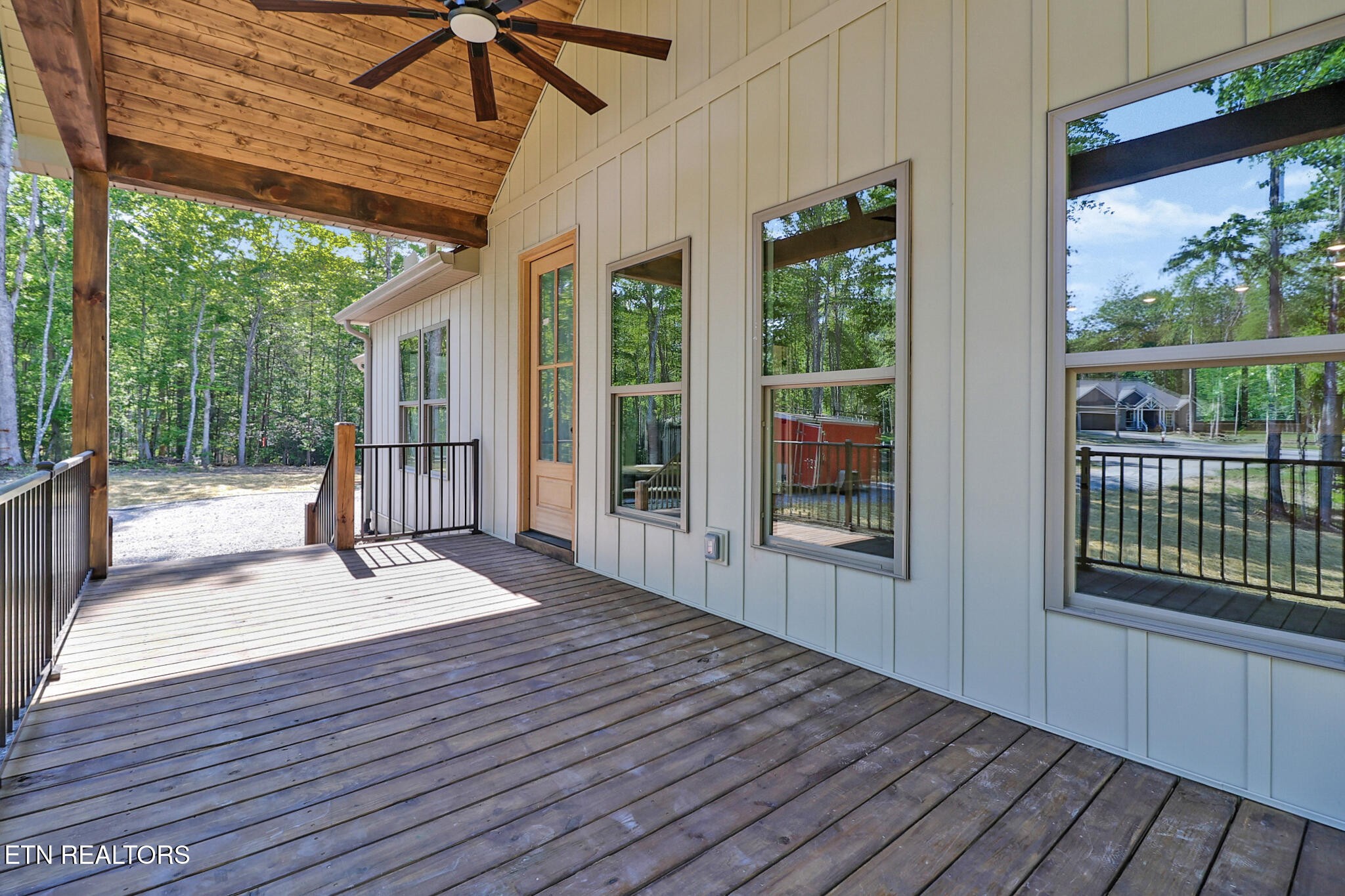 210 Creekview Court Jamestown TN 38556