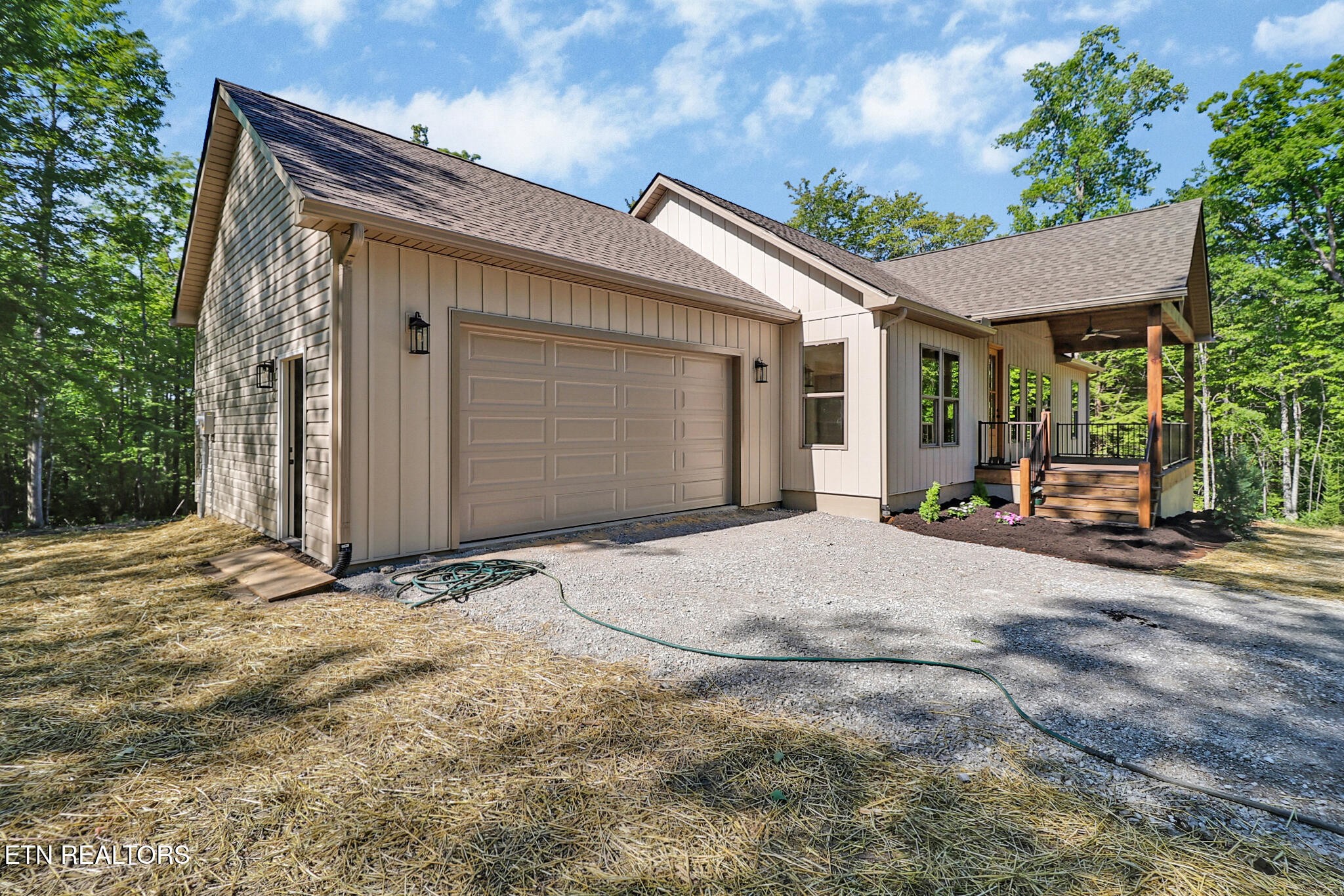 210 Creekview Court Jamestown TN 38556