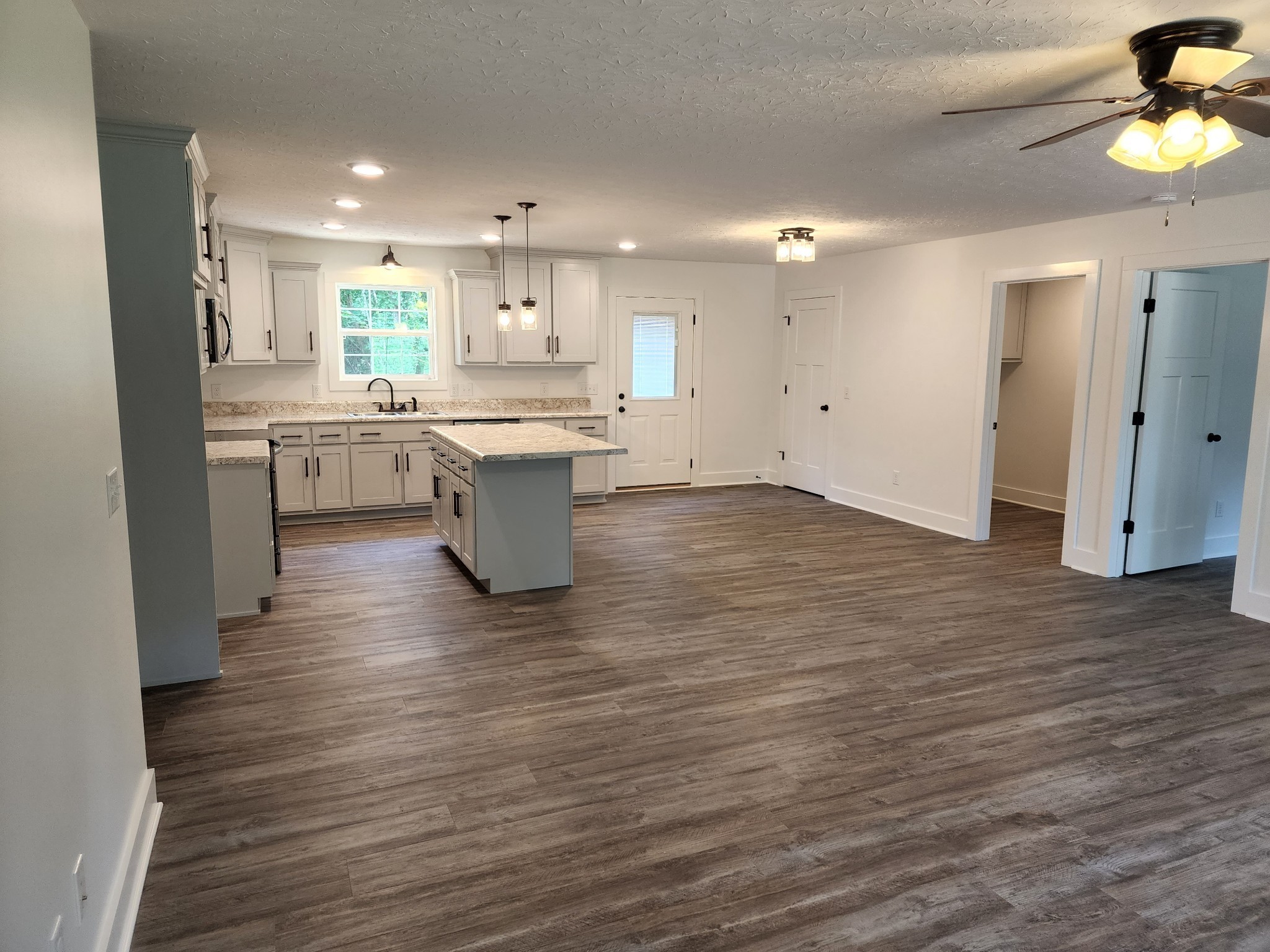 303 Rogers Street Hartsville TN 37074
