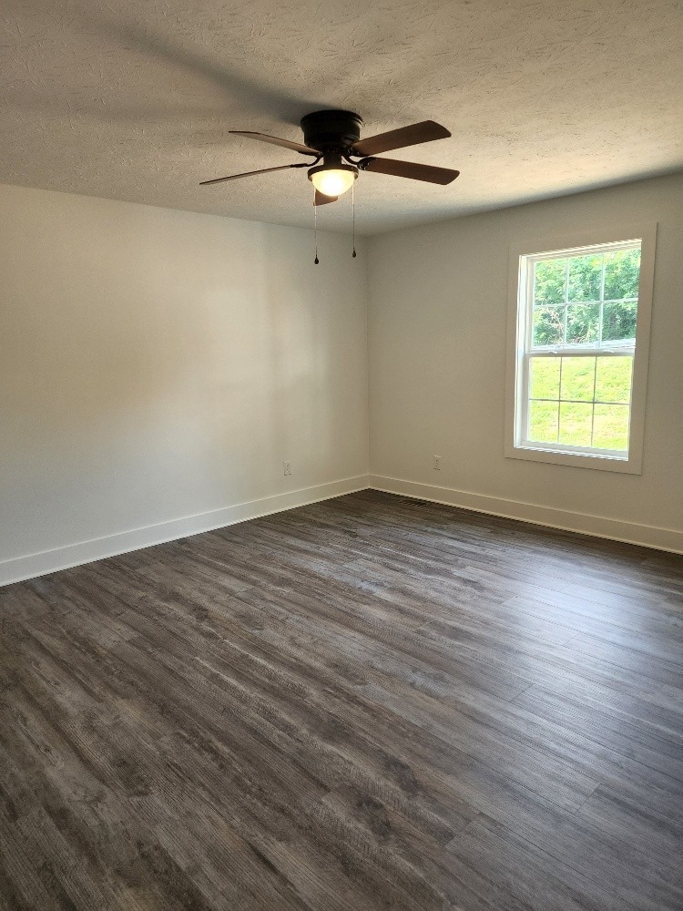 303 Rogers Street Hartsville TN 37074