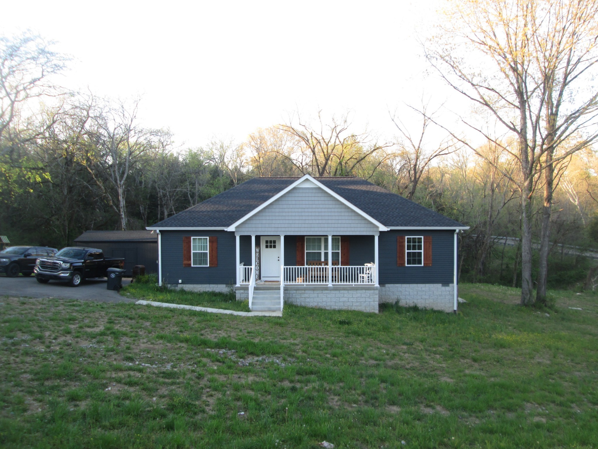 303 Rogers Street Hartsville TN 37074