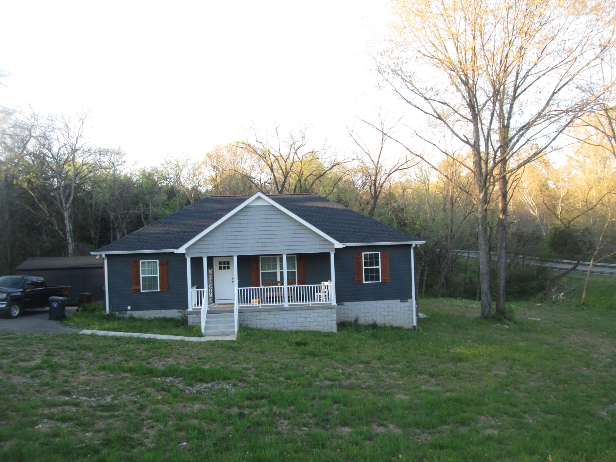 303 Rogers Street Hartsville TN 37074