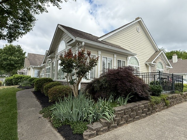825 Browns Lane Gallatin TN 37066